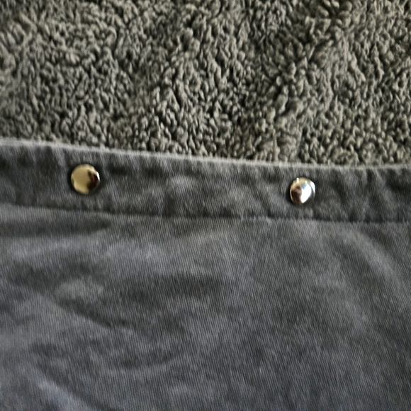 Jennifer Lopez 2pc Crop Jogger Outfit - Picture 4 of 6